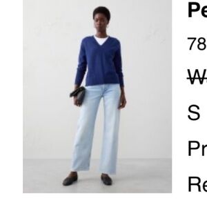 Banana Republic Factory Perfectly Soft V-Neck Sweater size small